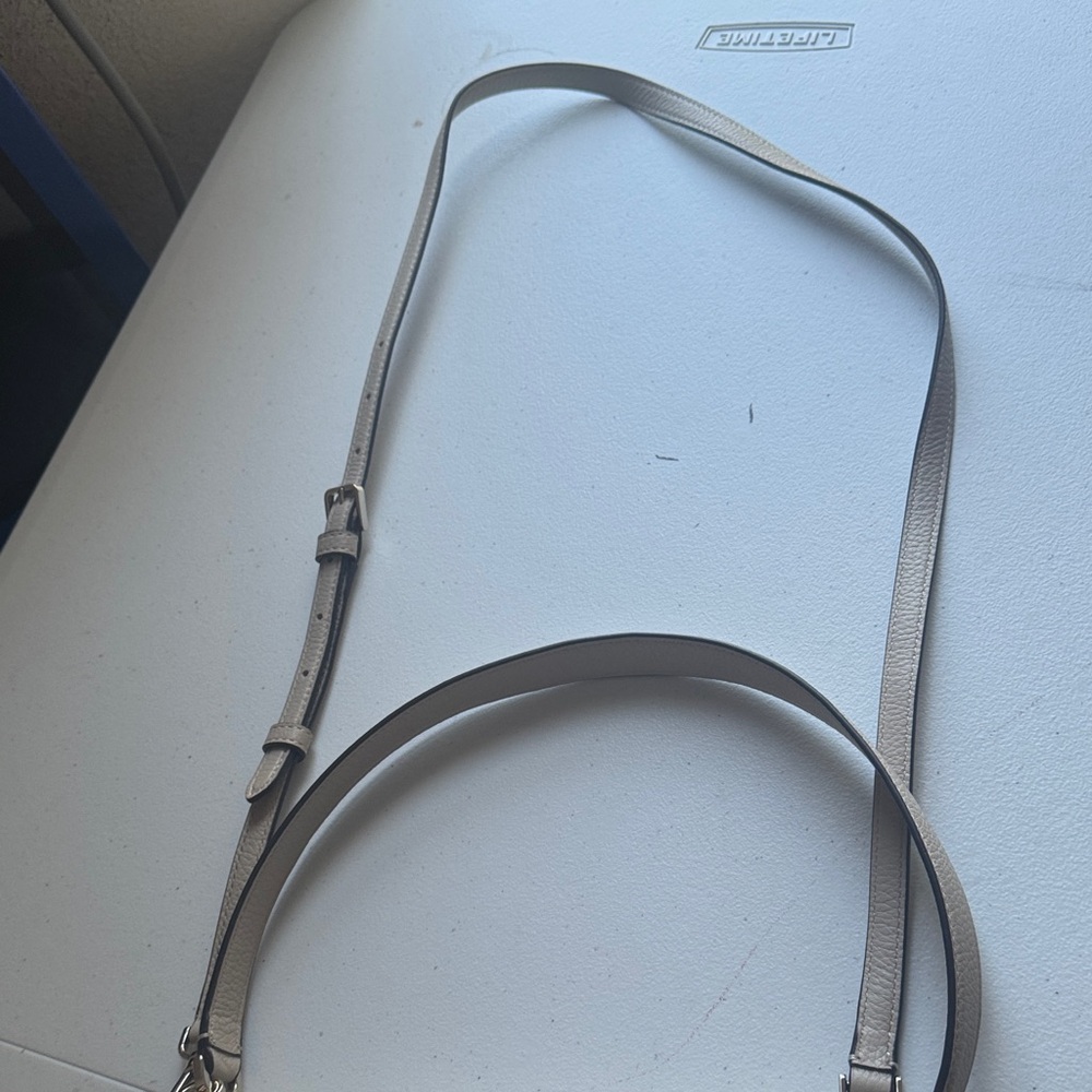 Kate Spade Cream Leather Shoulder Bag - Picture 11 of 11